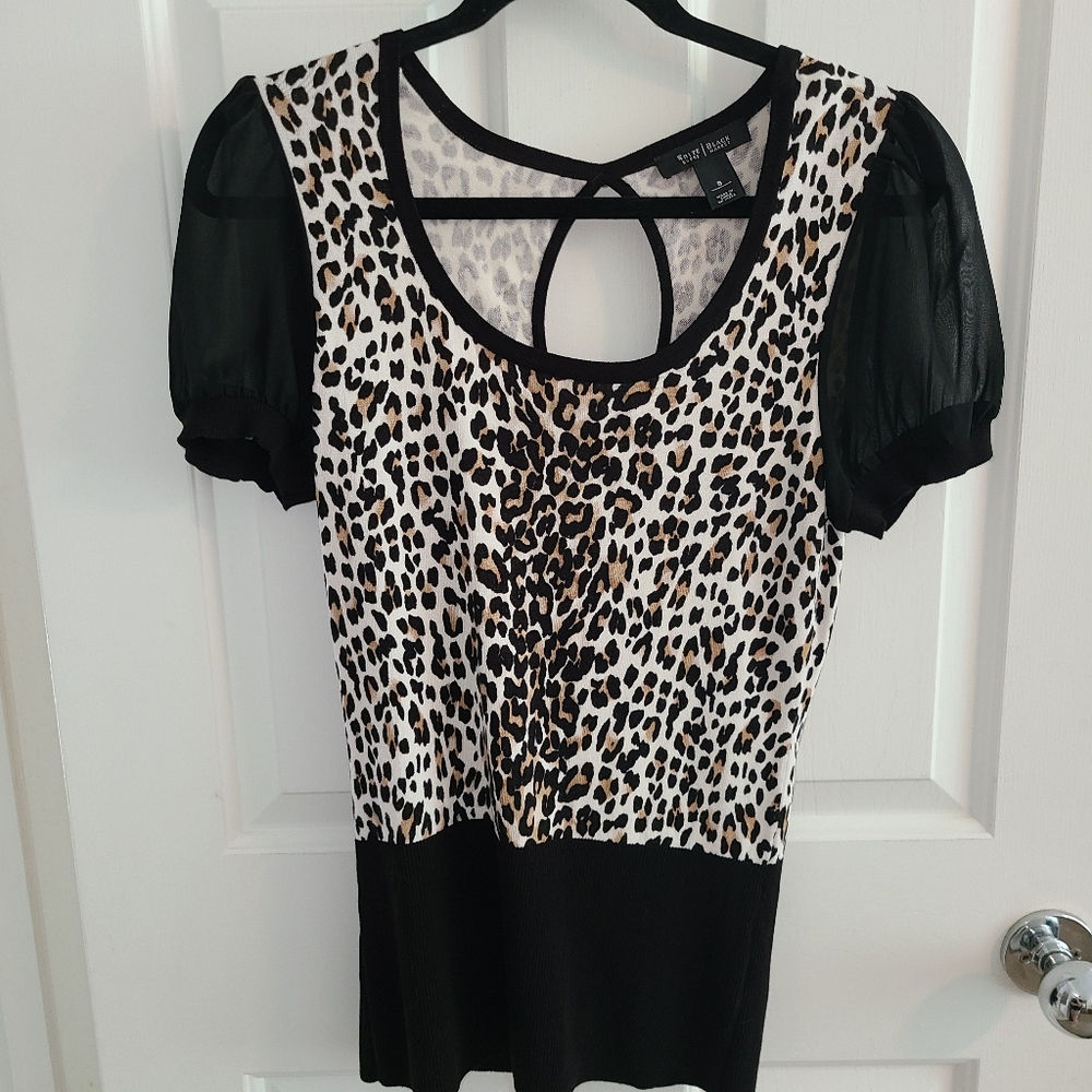 White House Black Market size Small